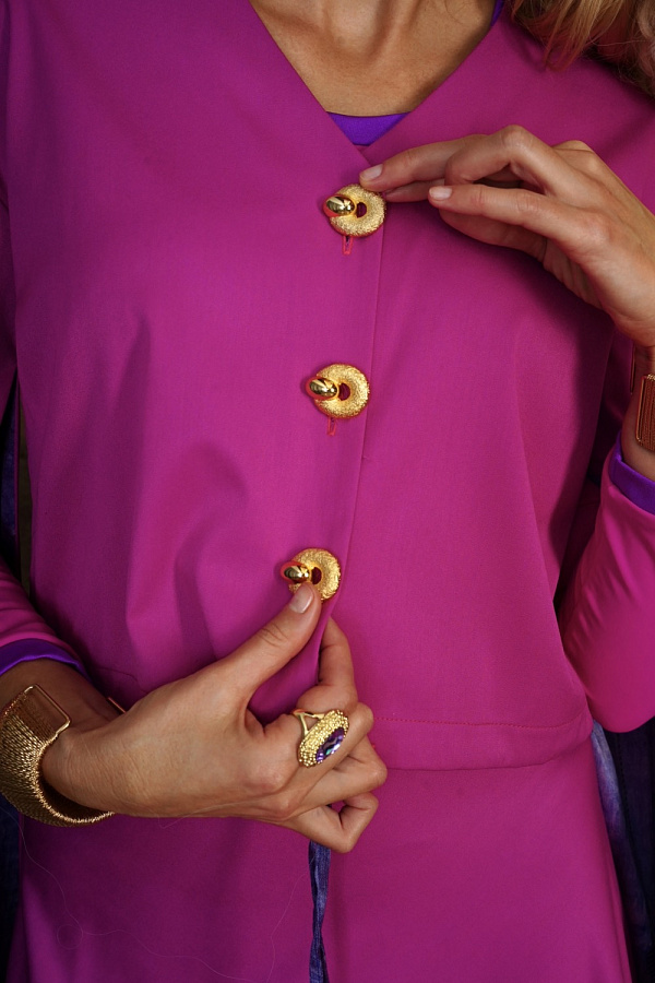 Костюм-фуксия